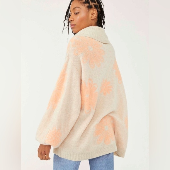 FREE PEOPLE Pure Cashmere Daisy Chain Tunic S - Picture 2 of 10